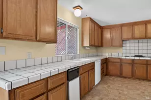 843 Coventry Ln, Fairfield, CA 94533 - Photo 68