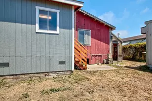 715 West St, Fort Bragg, CA 95437 - Photo 24