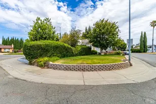 1018 Woodlark Ct, Suisun City, CA 94585 - Photo 52