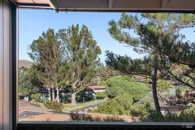 203 Sylvia Way, San Rafael, CA 94903 - Photo 14