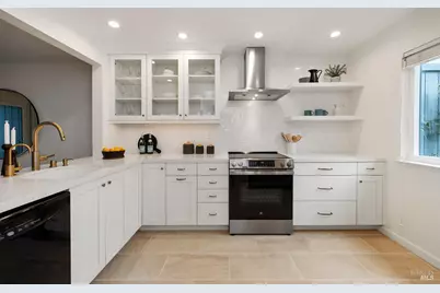 203 Sylvia Way, San Rafael, CA 94903 - Photo 2
