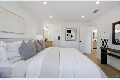 206 Millbrook Way, Vacaville, CA 95687 - Photo 54