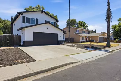 206 Millbrook Way, Vacaville, CA 95687 - Photo 6