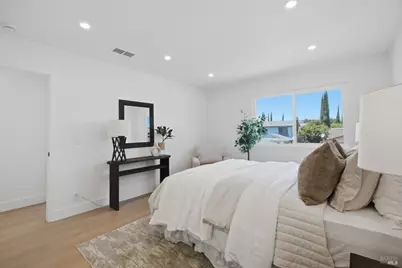 206 Millbrook Way, Vacaville, CA 95687 - Photo 52