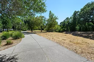 26 Mather Ct, Novato, CA 94949 - Photo 30