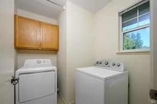 26 Mather Ct, Novato, CA 94949 - Photo 32