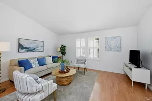 212 Julie Pl, Napa, CA 94558 - Photo 2