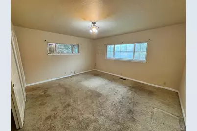1740 Guerneville Road, Santa Rosa, CA 95403 - Photo 12