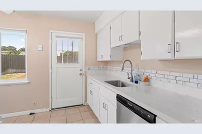 424 Acacia Street, Fairfield, CA 94533 - Photo 14