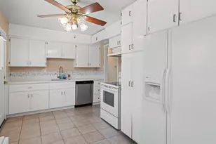 424 Acacia St, Fairfield, CA 94533 - Photo 12