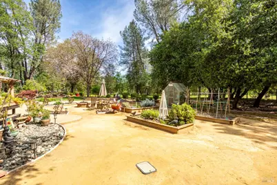 12805 Melonbank Drive, Redding, CA 96003 - Photo 40