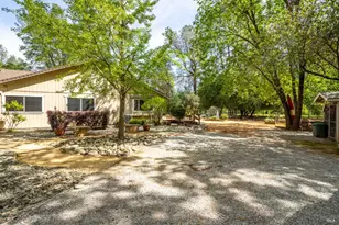 12805 Melonbank Dr, Redding, CA 96003 - Photo 36