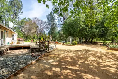 12805 Melonbank Drive, Redding, CA 96003 - Photo 38