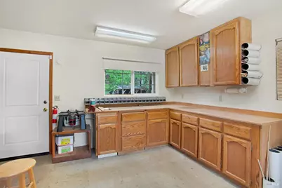 12805 Melonbank Drive, Redding, CA 96003 - Photo 28