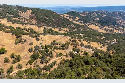 8970 Feliz Creek Drive, Ukiah, CA 95482 - Photo 16