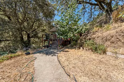 8970 Feliz Creek Drive, Ukiah, CA 95482 - Photo 10