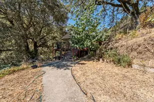 8970 Feliz Creek Dr, Ukiah, CA 95482 - Photo 10