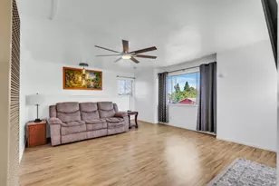 2386 Baggett Dr, Santa Rosa, CA 95401 - Photo 12