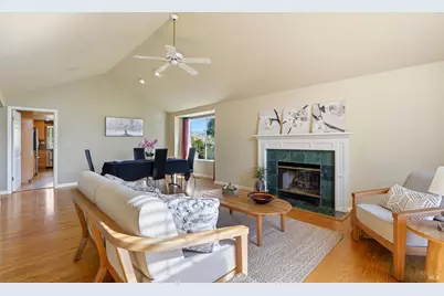 407 Woodley Place, Santa Rosa, CA 95409 - Photo 6