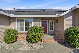407 Woodley Pl, Santa Rosa, CA 95409 - Photo 4