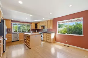 407 Woodley Pl, Santa Rosa, CA 95409 - Photo 12