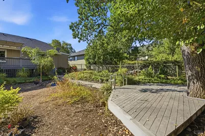 407 Woodley Place, Santa Rosa, CA 95409 - Photo 38