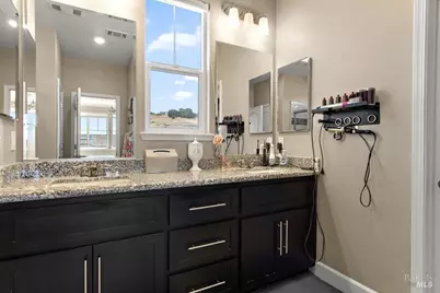8879 Blue River Drive, Vallejo, CA 94591 - Photo 28