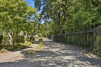 323 Harvest Lane, Santa Rosa, CA 95401 - Photo 24