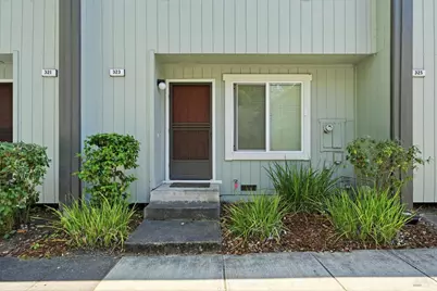 323 Harvest Lane, Santa Rosa, CA 95401 - Photo 2