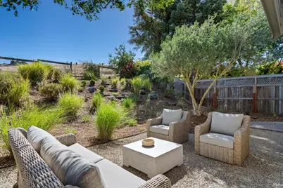 21246 Via Colombard, Sonoma, CA 95476 - Photo 2