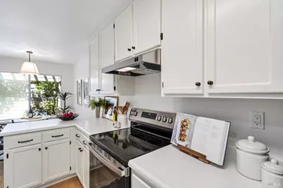21246 Via Colombard, Sonoma, CA 95476 - Photo 4