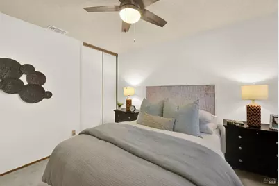 1034 Hickory Avenue, Fairfield, CA 94533 - Photo 24