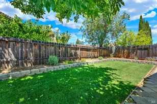 1034 Hickory Ave, Fairfield, CA 94533 - Photo 34