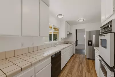 1261 Sweetbriar Drive, Napa, CA 94558 - Photo 38