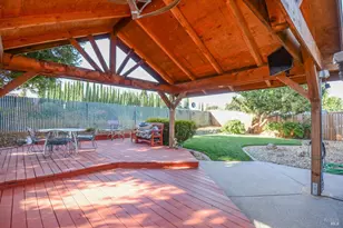 301 Ponderosa Dr, Vacaville, CA 95687 - Photo 14
