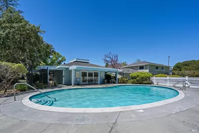 34 Lassen Lane, Novato, CA 94947 - Photo 18
