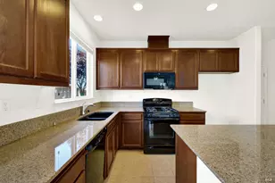 342 Tilden Cir, Vacaville, CA 95688 - Photo 22
