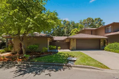 19 Wild Horse Drive, Fairfield, CA 94534 - Photo 2
