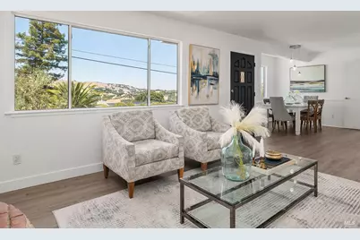 26 Manor View Drive, Fairfax, CA 94930 - Photo 2