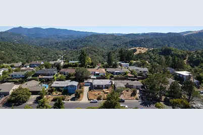 26 Manor View Drive, Fairfax, CA 94930 - Photo 30