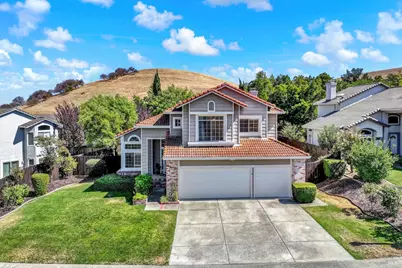 3225 Bear Creek Drive, Fairfield, CA 94534 - Photo 2
