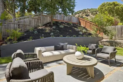2235 Juniperberry Drive, San Rafael, CA 94903 - Photo 2