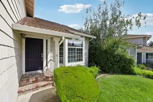 2474 Bay Hill Cir, Fairfield, CA 94534 - Photo 6