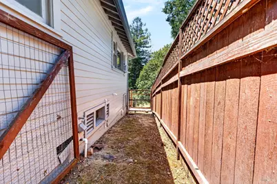 8060 Park Avenue, Forestville, CA 95436 - Photo 50
