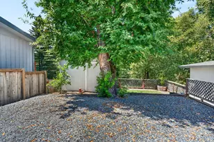 8060 Park Ave, Forestville, CA 95436 - Photo 30