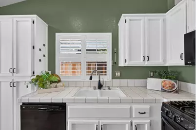 1633 Highland Circle, Fairfield, CA 94534 - Photo 22