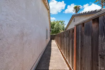 1633 Highland Circle, Fairfield, CA 94534 - Photo 44