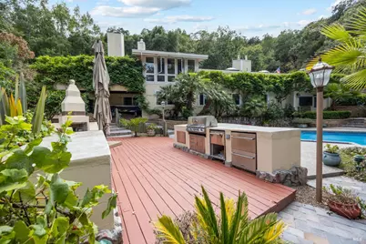 37 Carnoustie Drive, Novato, CA 94949 - Photo 16