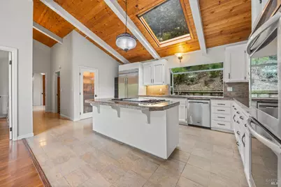 37 Carnoustie Drive, Novato, CA 94949 - Photo 28