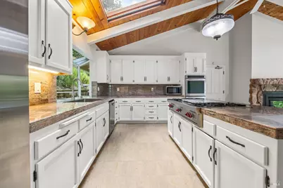 37 Carnoustie Drive, Novato, CA 94949 - Photo 30